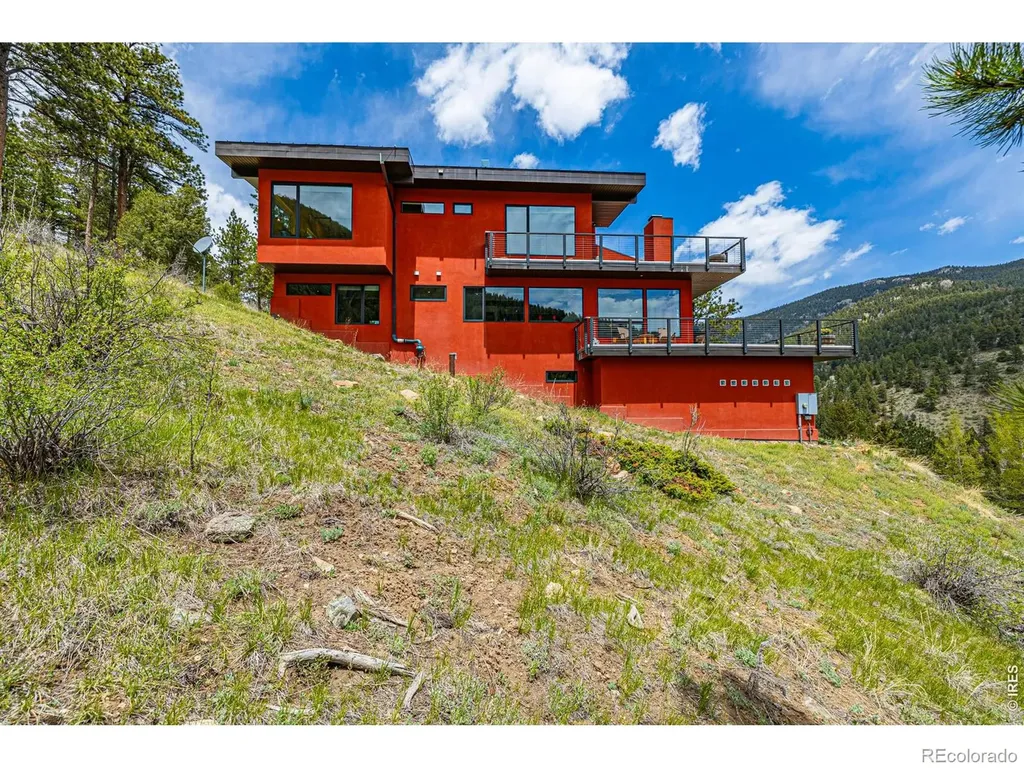 5896 Peregrine Trail Golden CO 80403