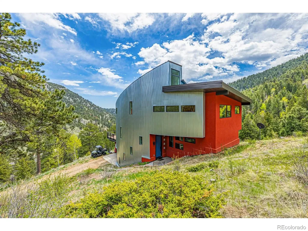 5896 Peregrine Trail Golden CO 80403
