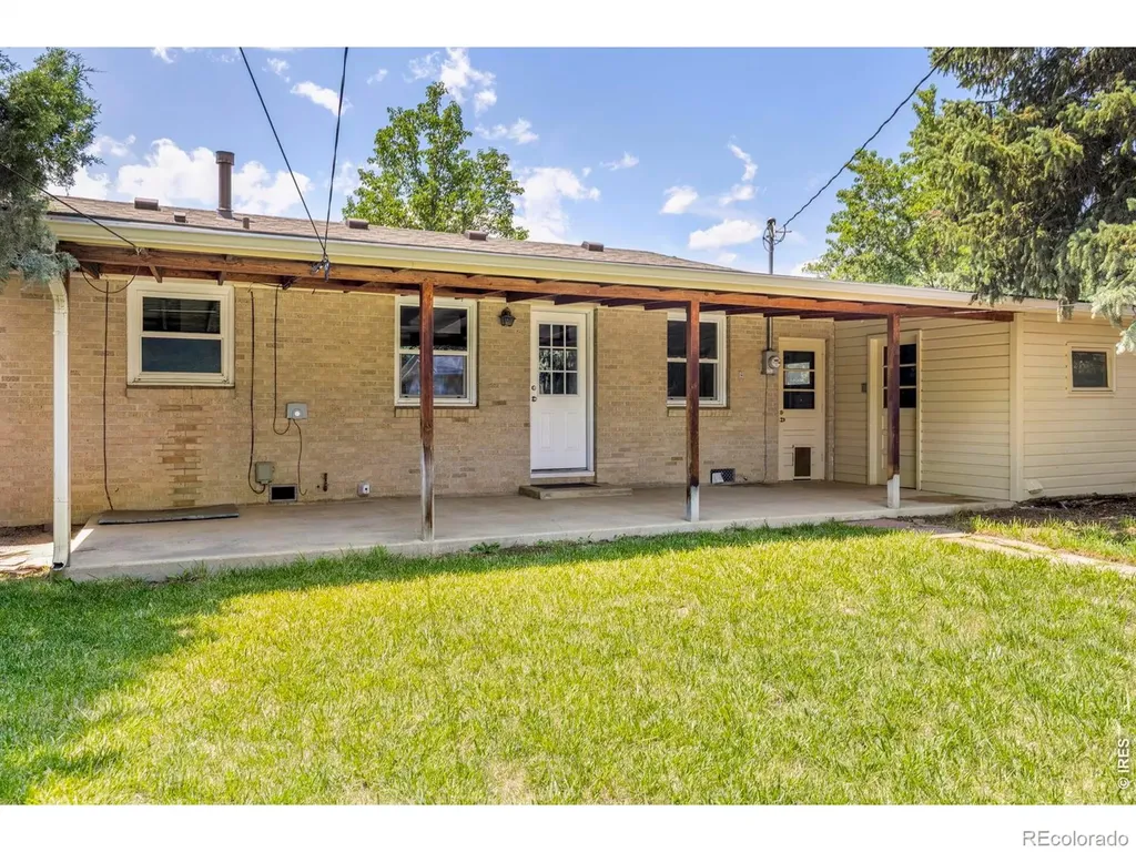 1224 Aspen Street Longmont CO 80501