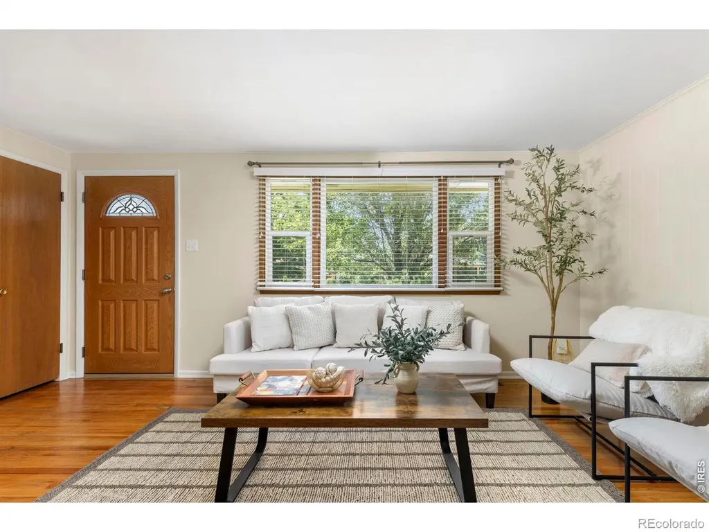 1224 Aspen Street Longmont CO 80501
