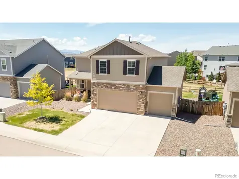 914 Charlton Drive Windsor CO 80550