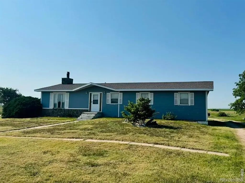 37378 County Road 20 Holyoke CO 80734