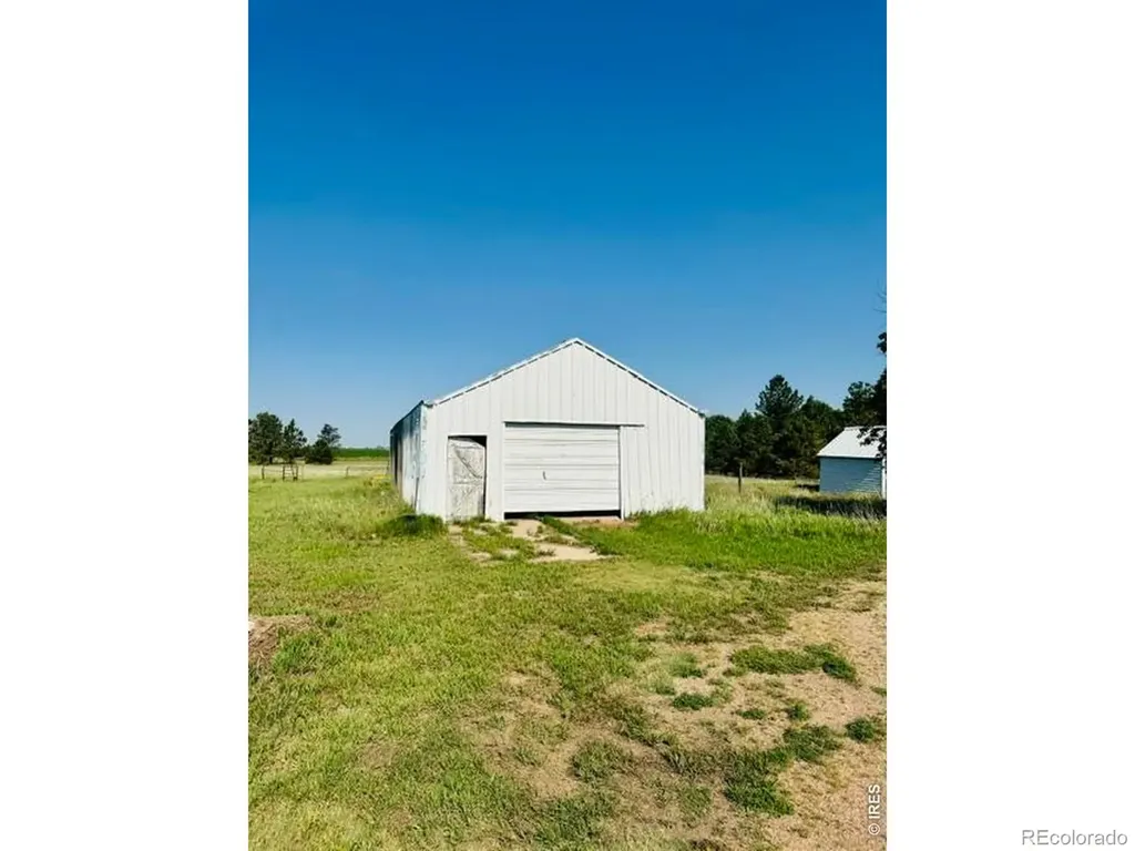 37378 County Road 20 Holyoke CO 80734