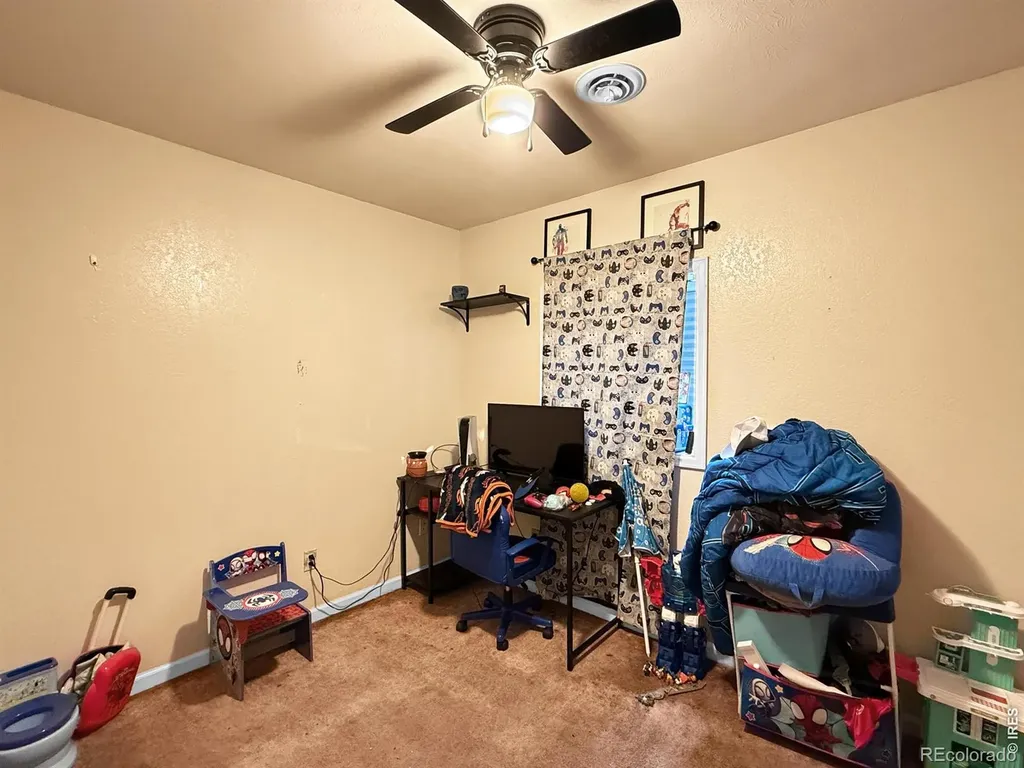 1916 S 5th Avenue Sterling CO 80751