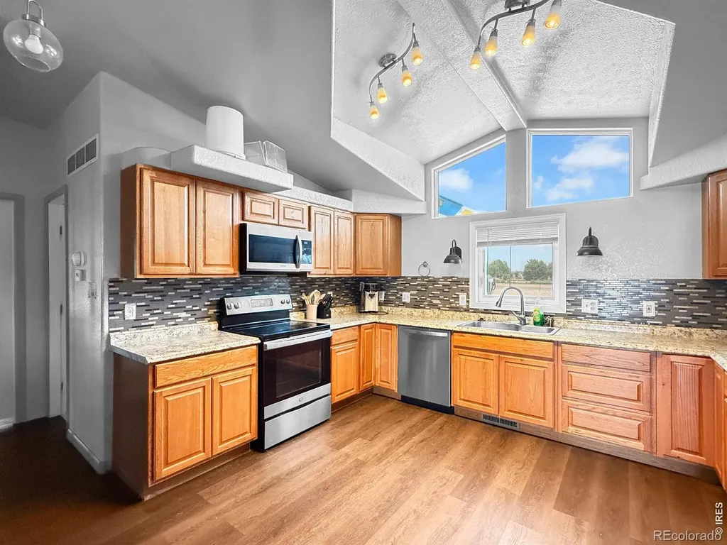 1916 S 5th Avenue Sterling CO 80751