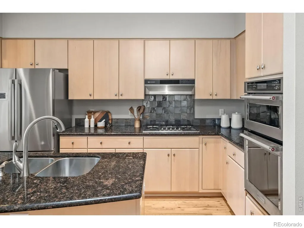 6 S Monroe Street Denver CO 80209