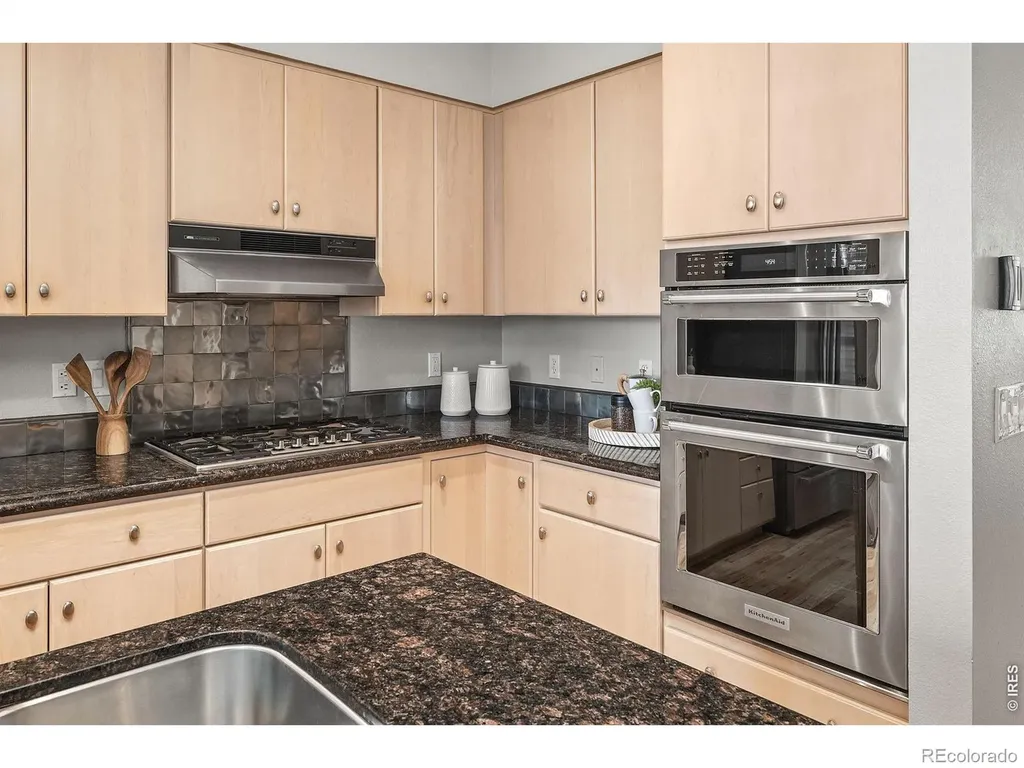6 S Monroe Street Denver CO 80209