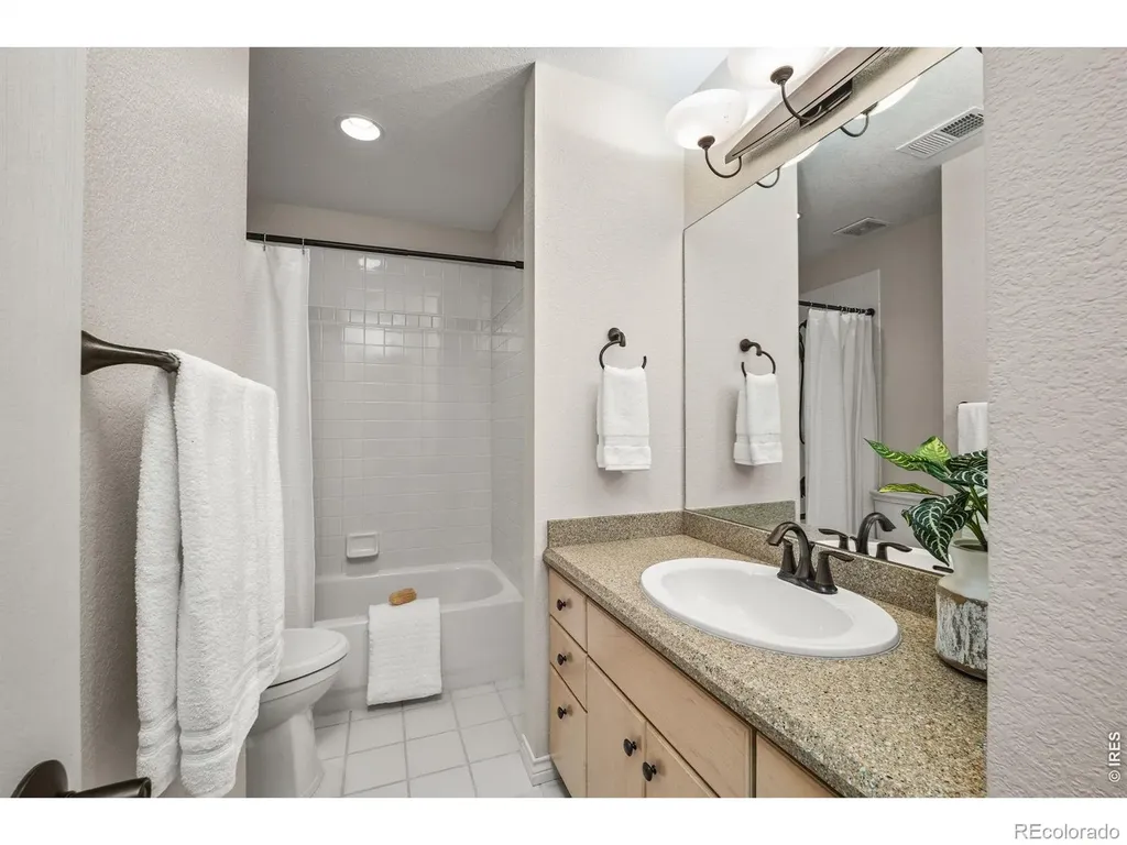 6 S Monroe Street Denver CO 80209