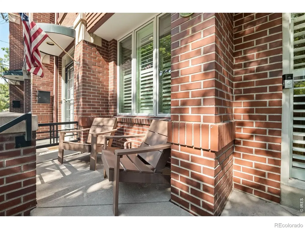 6 S Monroe Street Denver CO 80209