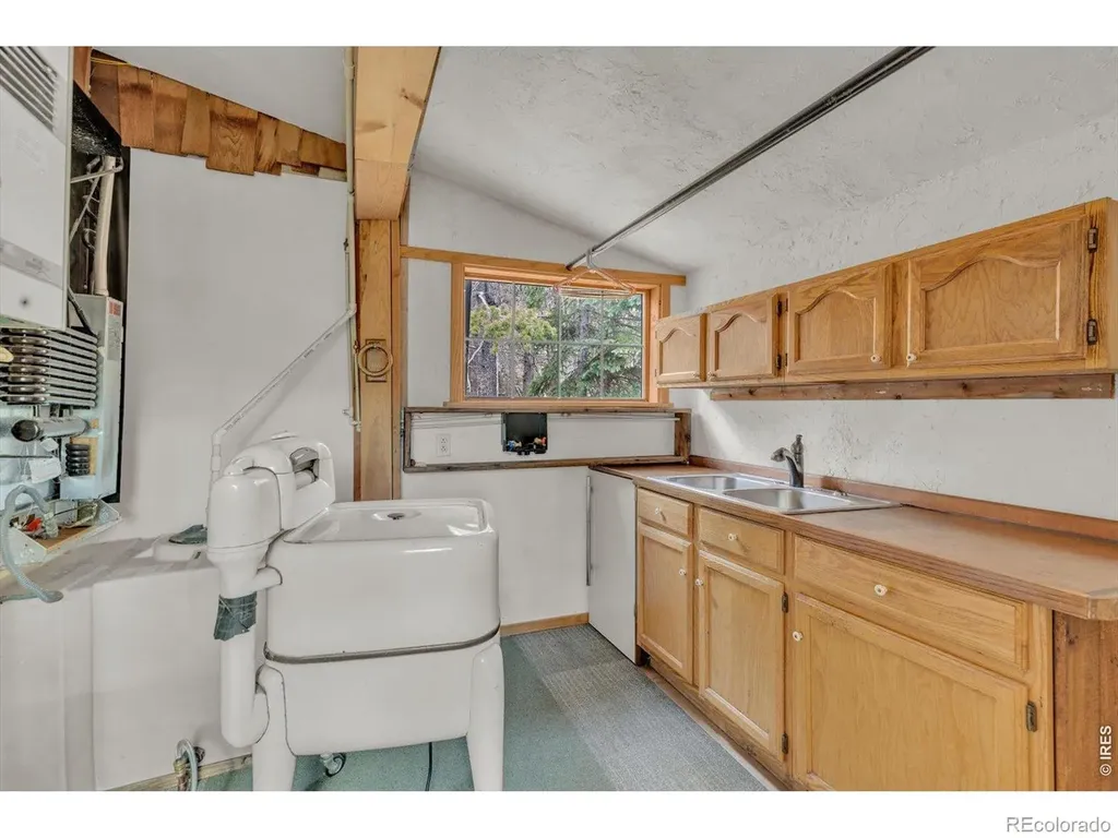 909 County Road 120j Nederland CO 80466