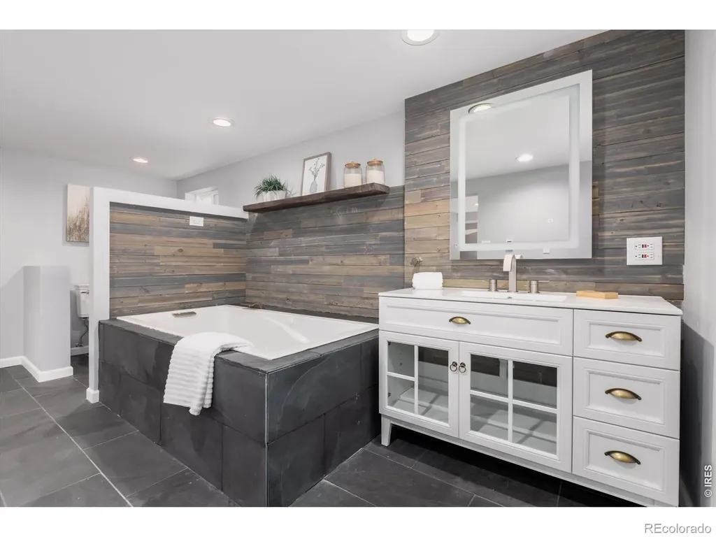 9525 W 11th Avenue Denver CO 80215