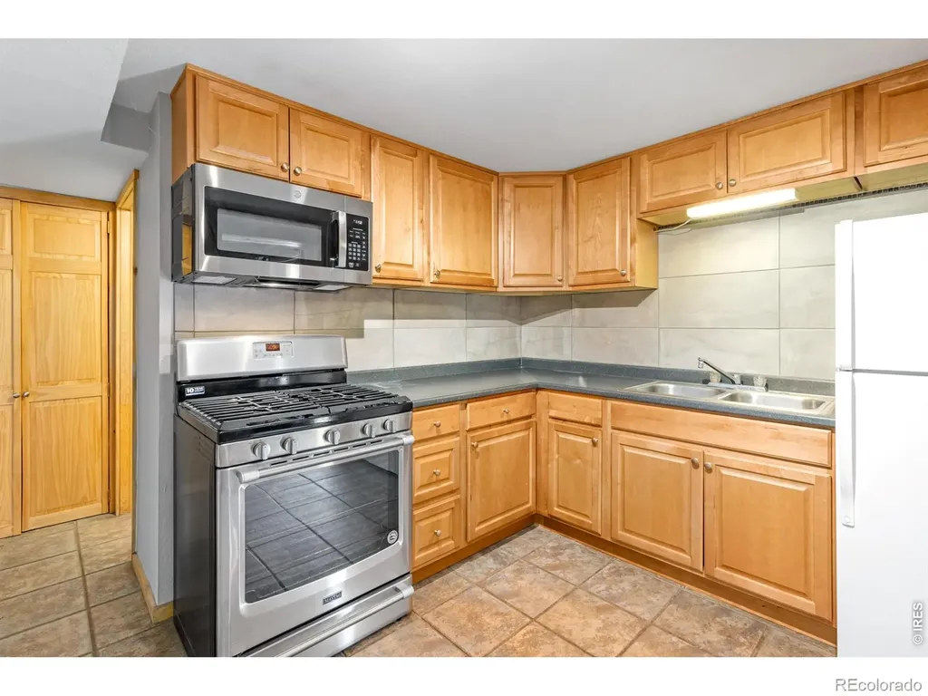 1250 S Saint Vrain Avenue Estes Park CO 80517