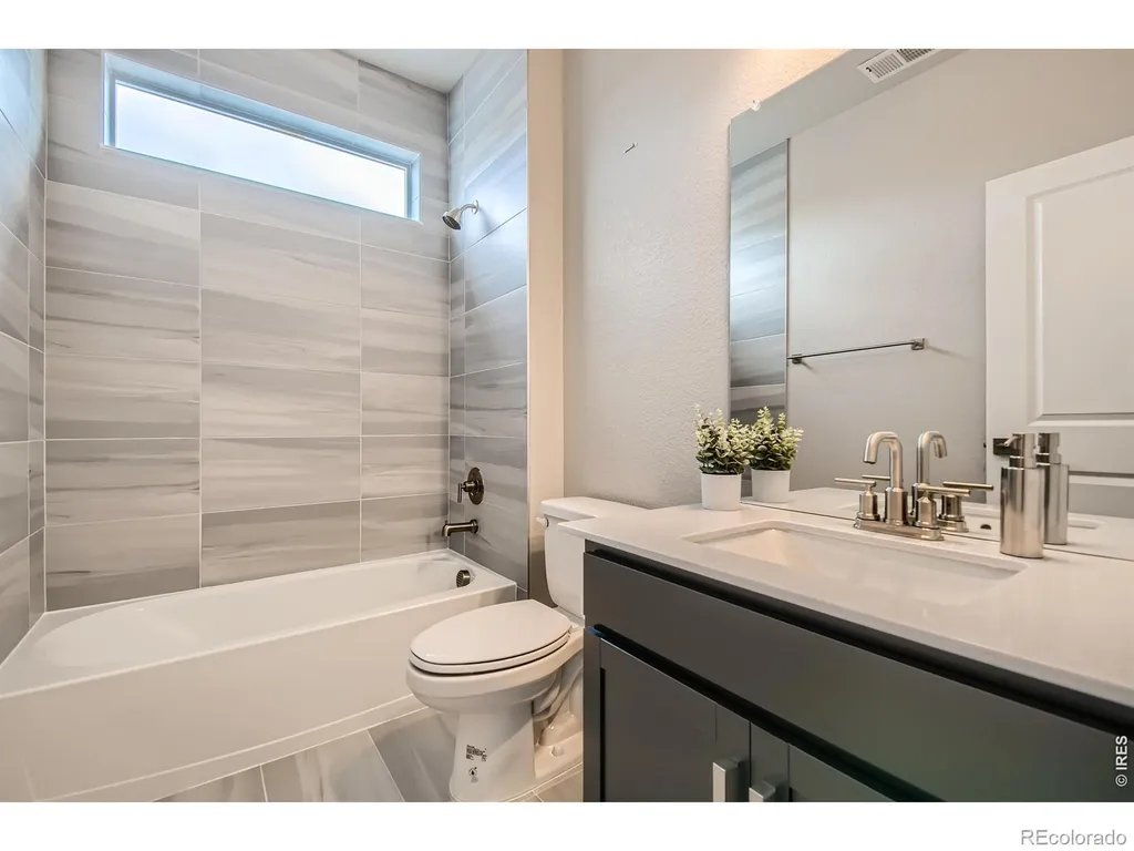 233 Sugar Beet Lane Berthoud CO 80513