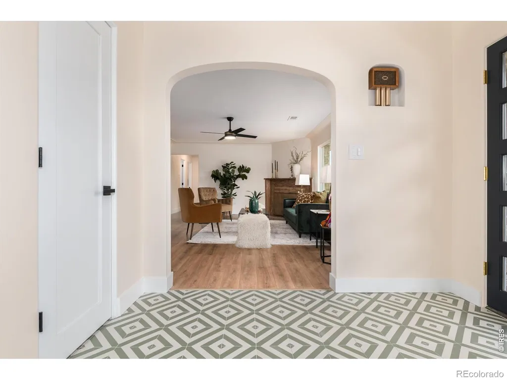 2015 N Monaco Denver CO 80207