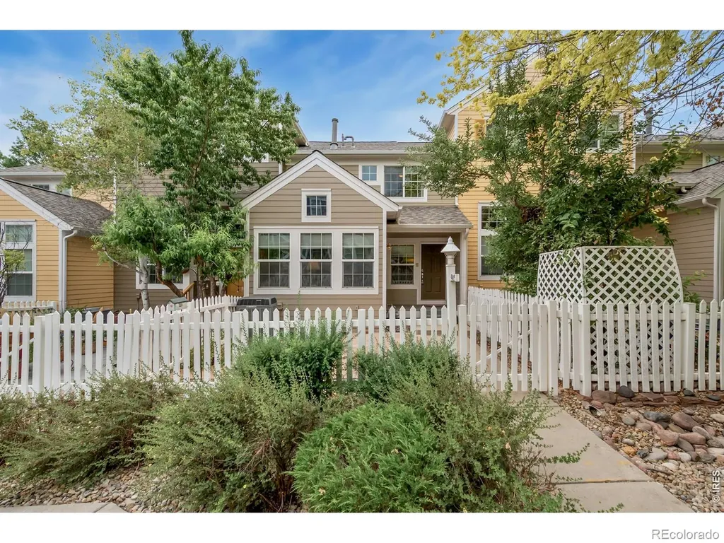 905 Snowberry Street Longmont CO 80503
