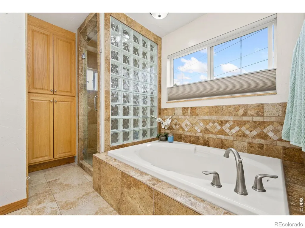 795 Fox Hill Court Boulder CO 80303