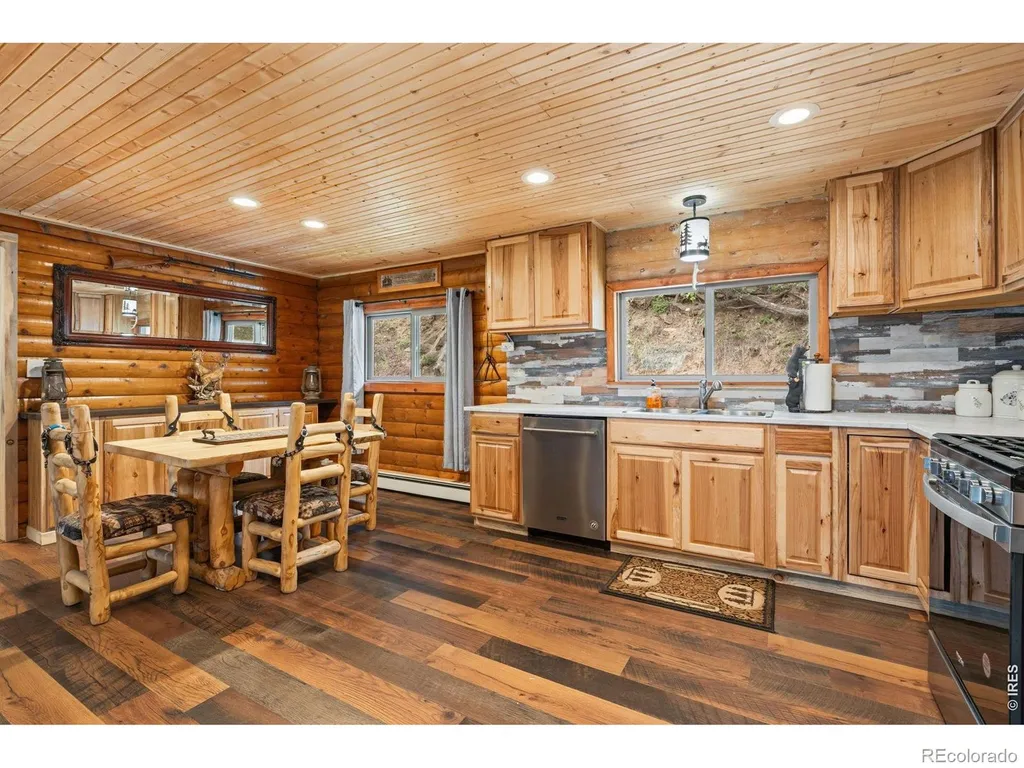12743 Rist Canyon Road Bellvue CO 80512