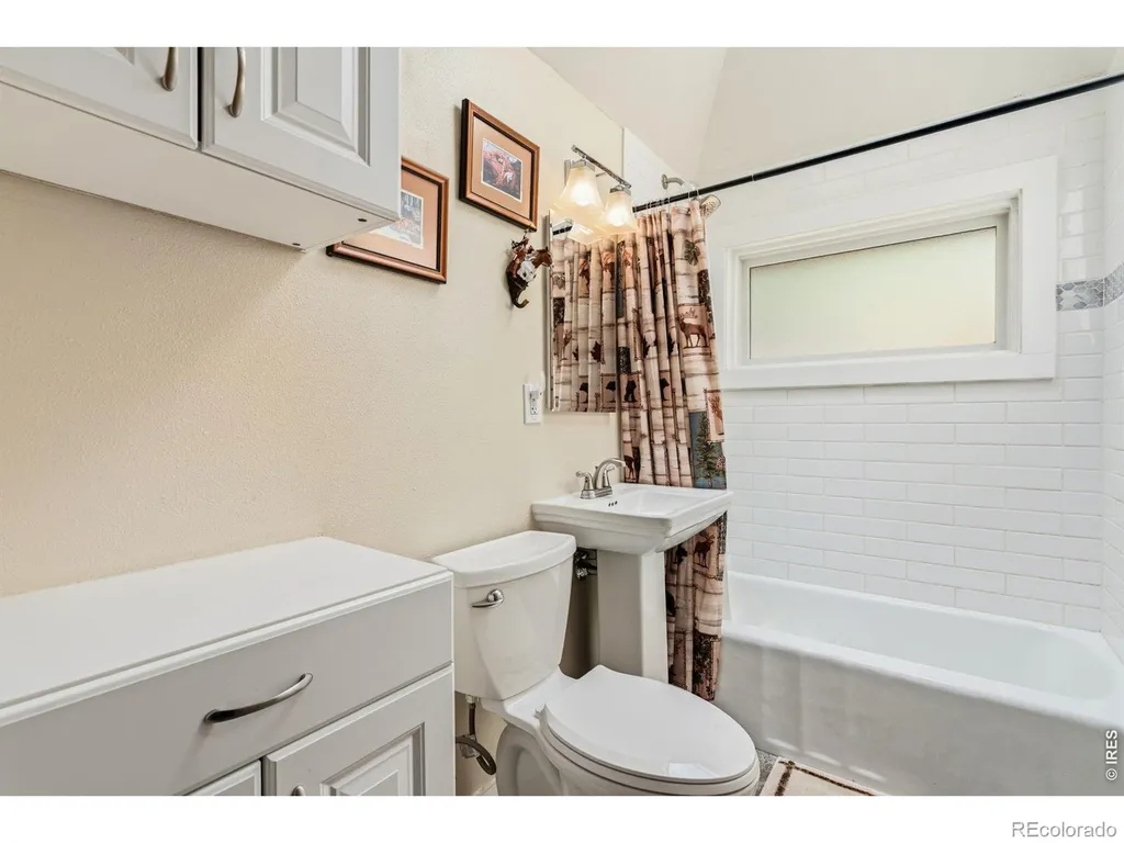 12743 Rist Canyon Road Bellvue CO 80512