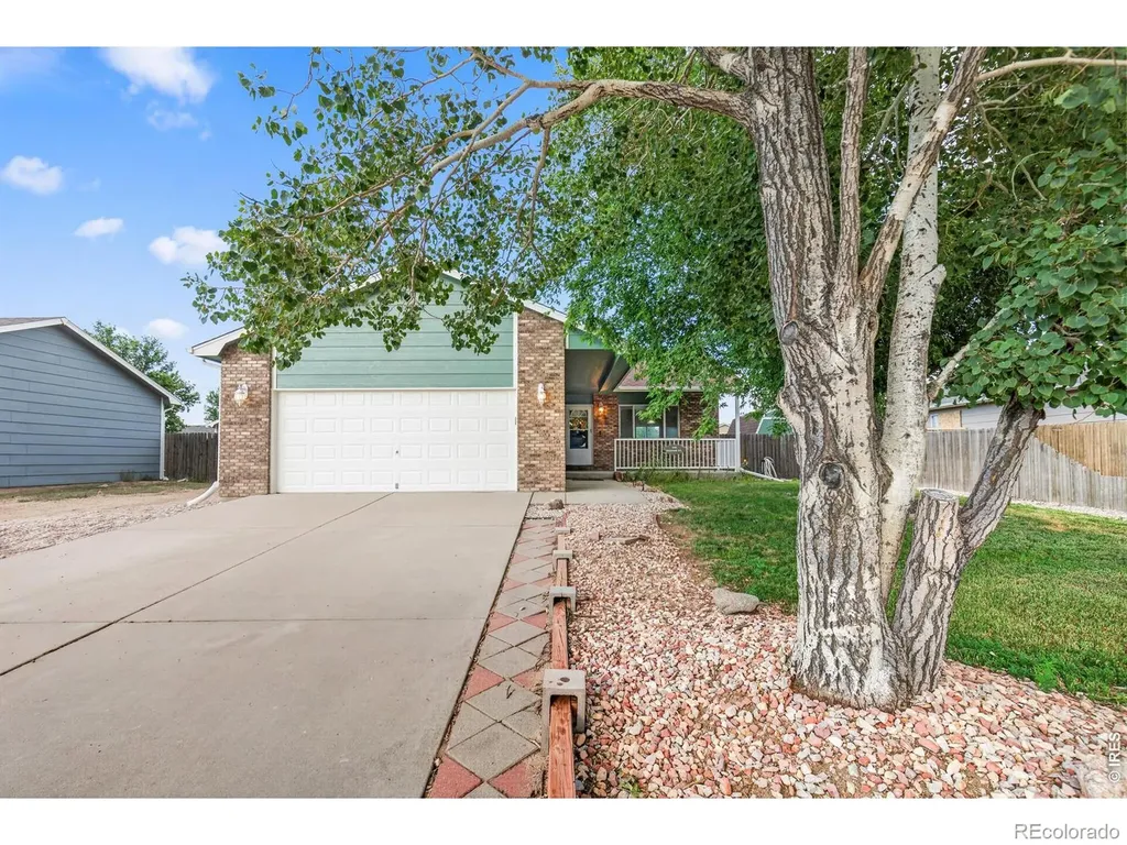408 Suzann Street Wiggins CO 80654