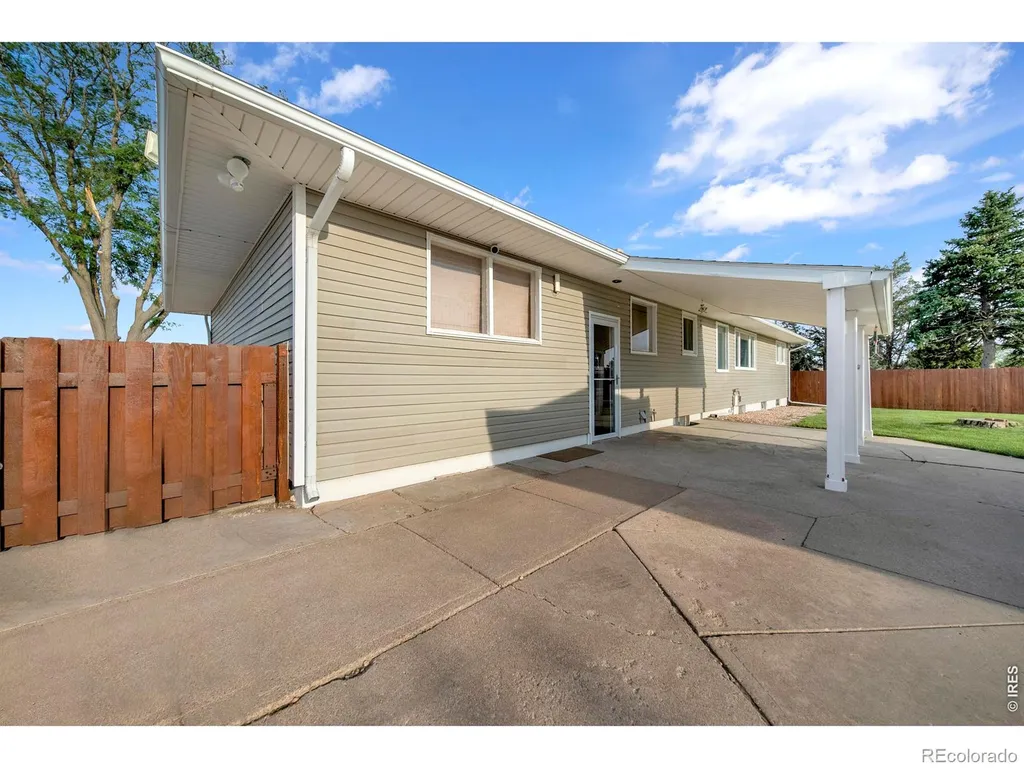 365 S Cedar Avenue Akron CO 80720