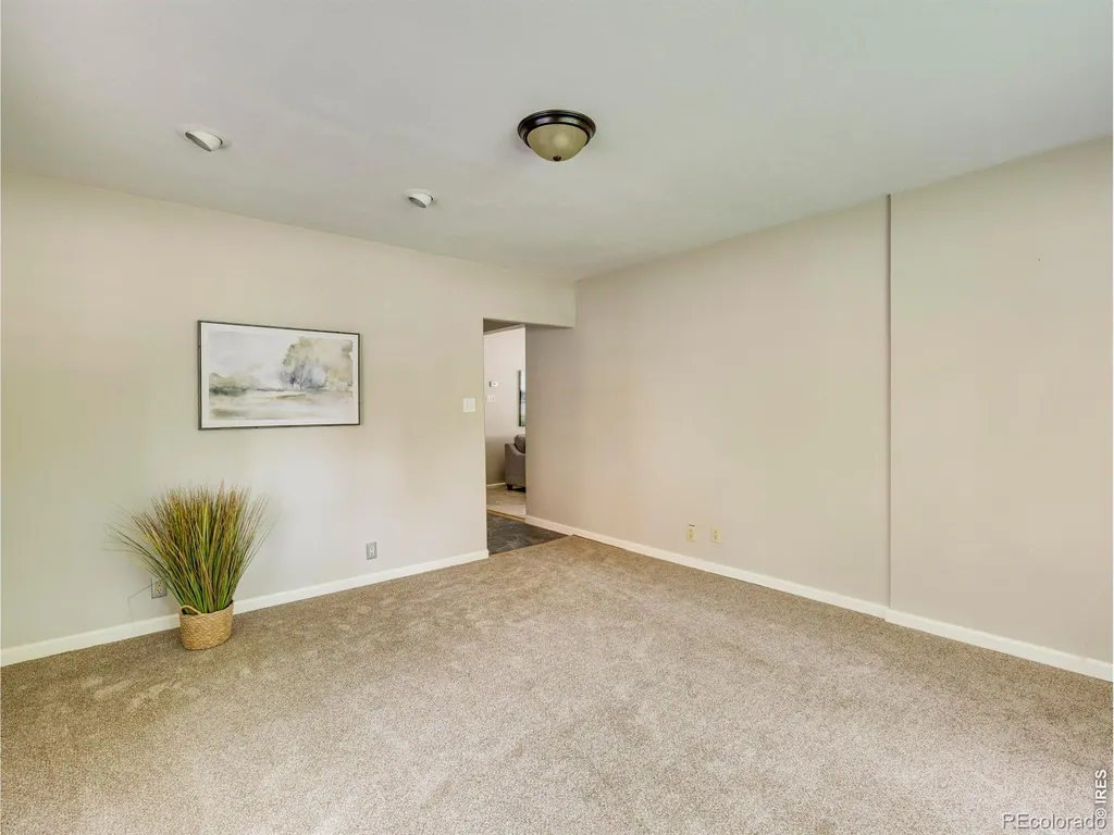 623 Terry Street Longmont CO 80501