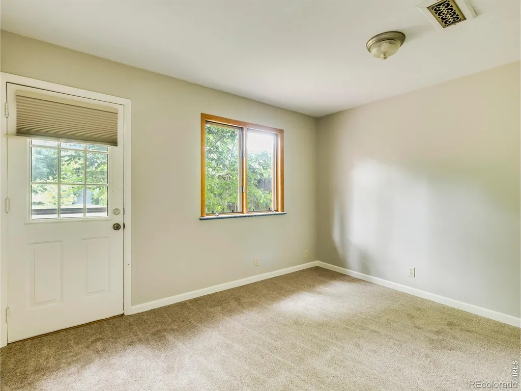 623 Terry Street Longmont CO 80501