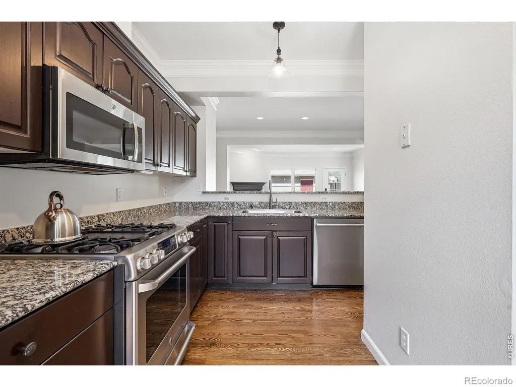 944 Ivanhoe Street Denver CO 80220