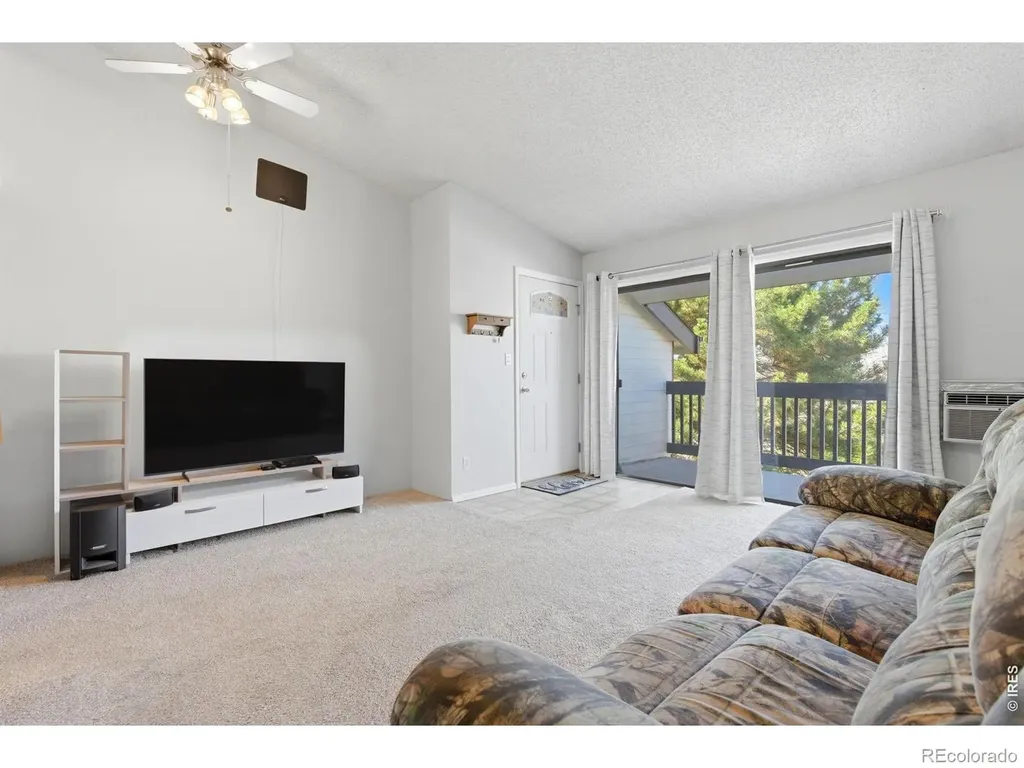 532 Oakwood Drive Castle Rock CO 80104