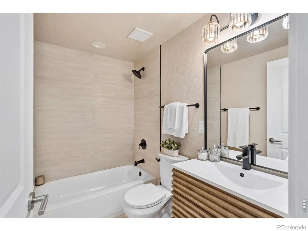 3012 N Sheridan Avenue Loveland CO 80538