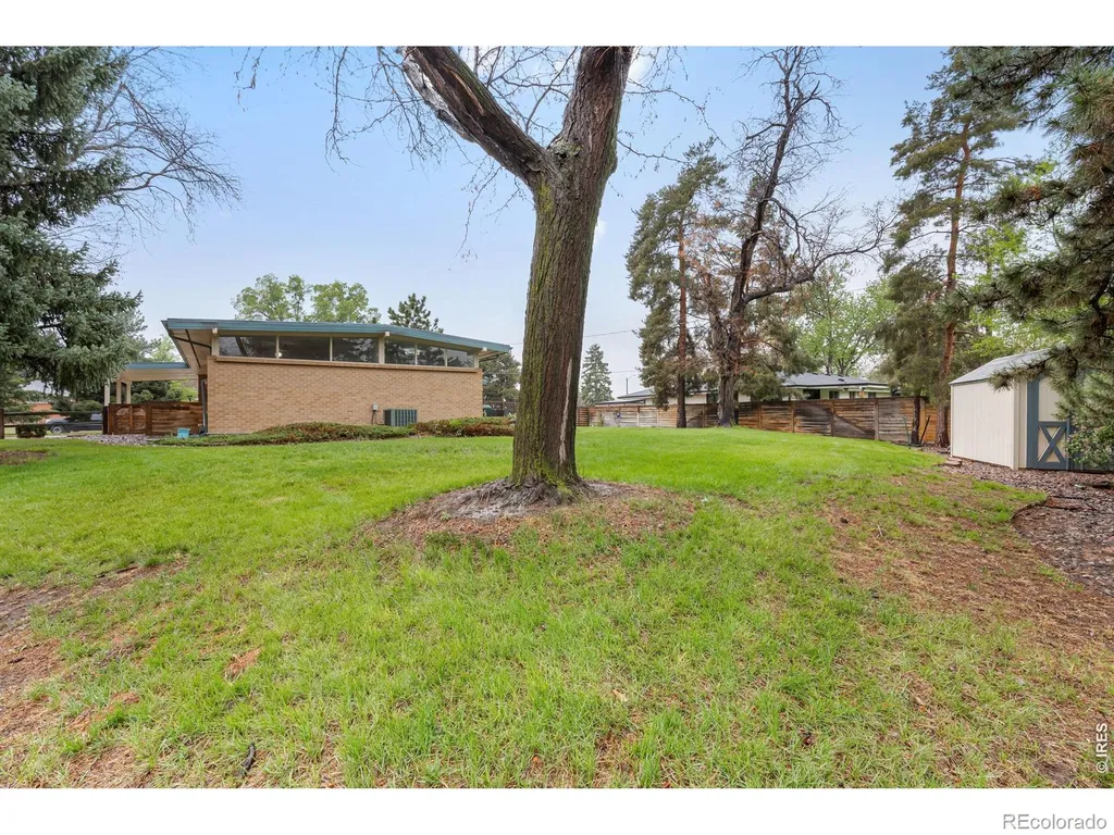 2795 E Euclid Avenue Centennial CO 80121