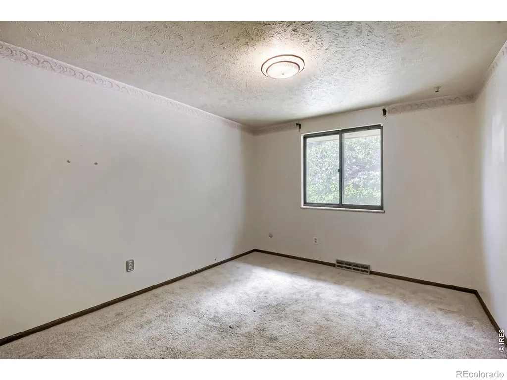 229 22nd Street SE Loveland CO 80537