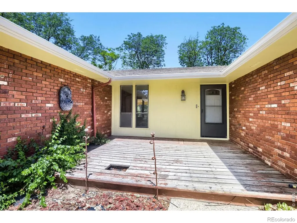 229 22nd Street SE Loveland CO 80537
