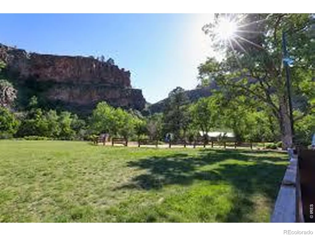 346 Mcconnell Drive Lyons CO 80540