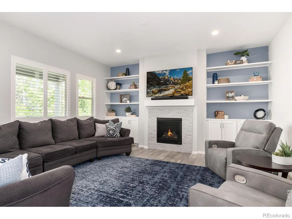 6807 S Riverwood Way Aurora CO 80016
