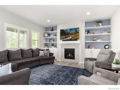 6807 S Riverwood Way Aurora CO 80016
