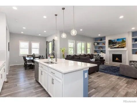 6807 S Riverwood Way Aurora CO 80016