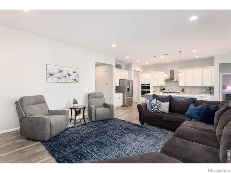 6807 S Riverwood Way Aurora CO 80016