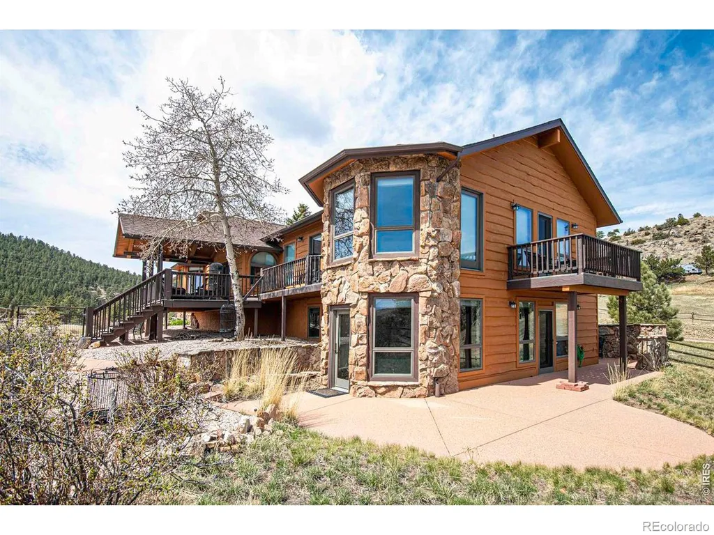 90 Mount Axtell Drive Livermore CO 80536