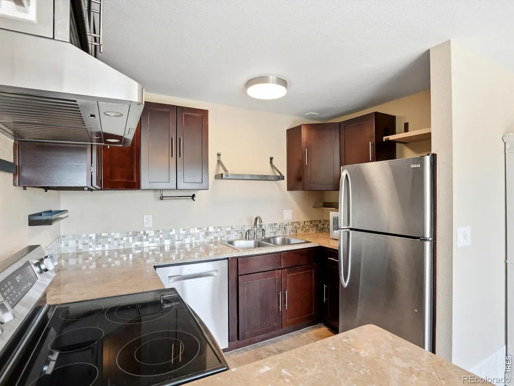 3365 Chisholm Trail Boulder CO 80301