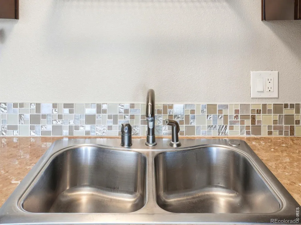 3365 Chisholm Trail Boulder CO 80301