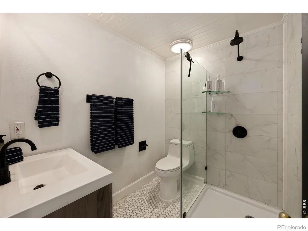 1607 Centennial Road Fort Collins CO 80525
