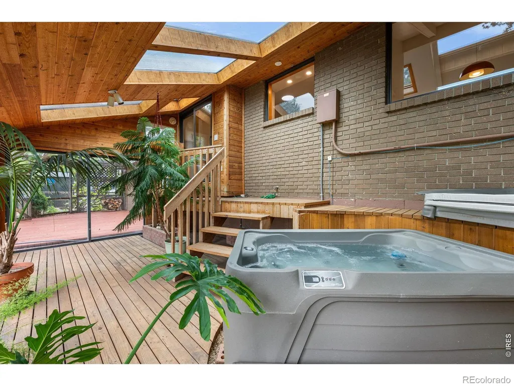 7458 Mount Sherman Road Longmont CO 80503