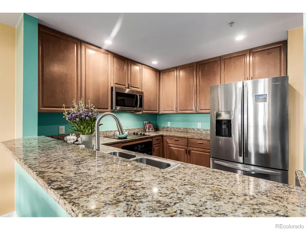 975 N Lincoln Street Denver CO 80203