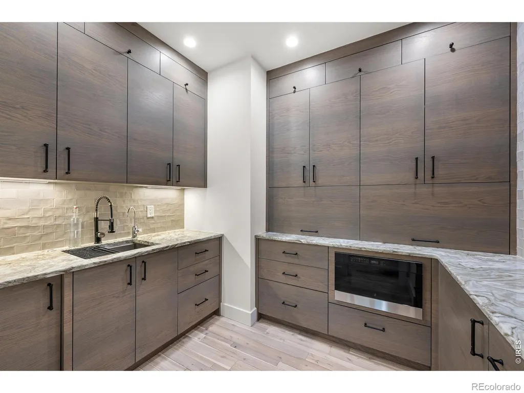 1118 Ravenwood Road Boulder CO 80303