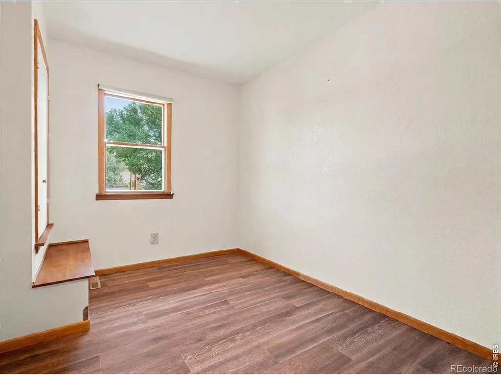 835 W 5th Street Loveland CO 80537