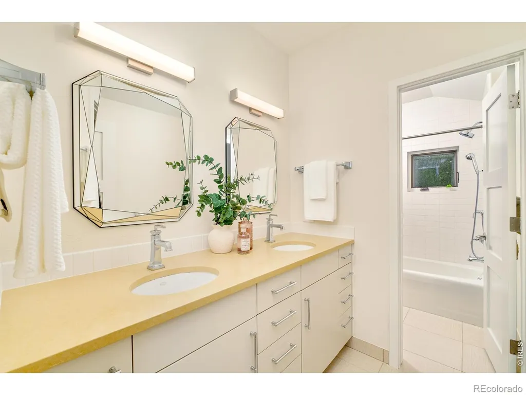 3007 10th Street Boulder CO 80304