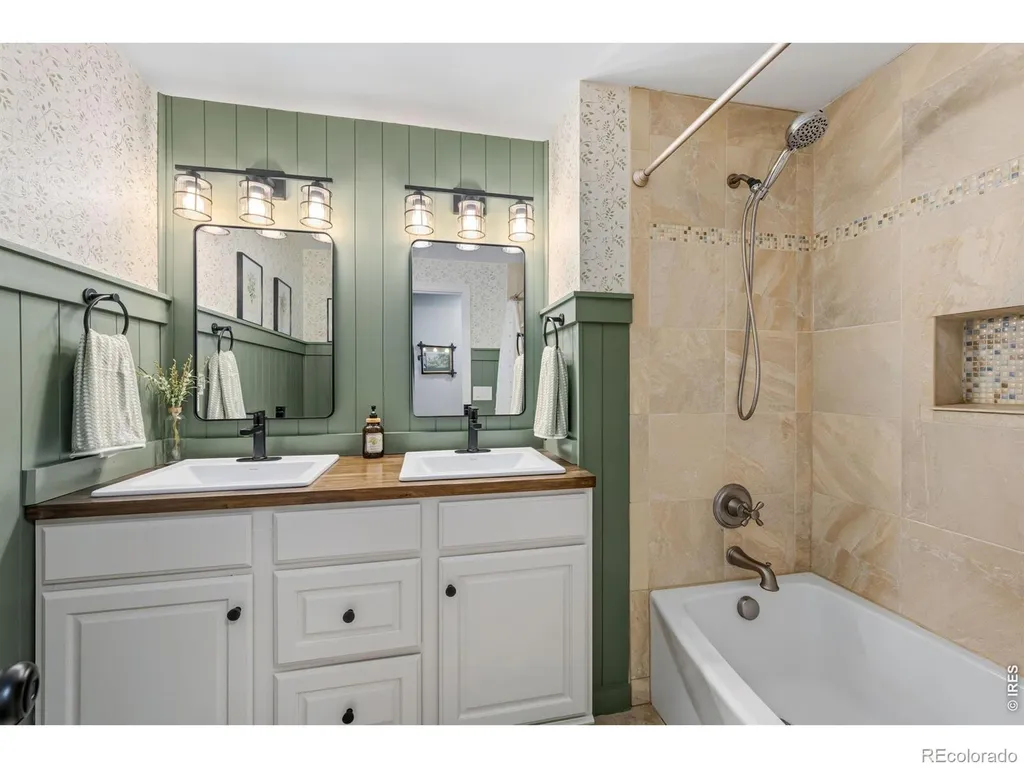 2551 Farisita Drive Loveland CO 80538