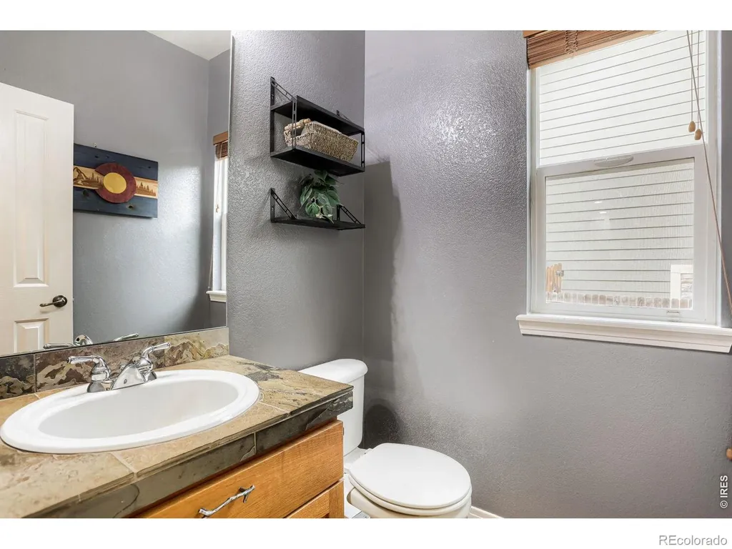 830 Tanager Circle Longmont CO 80504