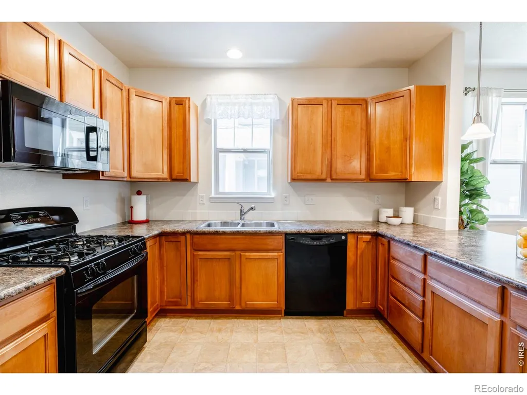 1422 Haystack Way Lafayette CO 80026