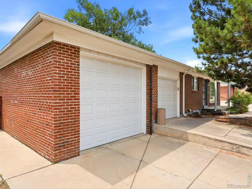 7123 Santa Fe Drive Denver CO 80221